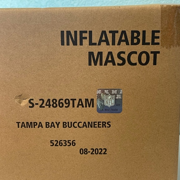 NEW 7' Air Blown LED Inflatable NFL Tampa Bay Buccaneers Captain Fear Mascot - Picture 4 of 4